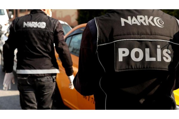 1 yılda 1 ton 430 kilogram uyuşturucu ele geçirildi
