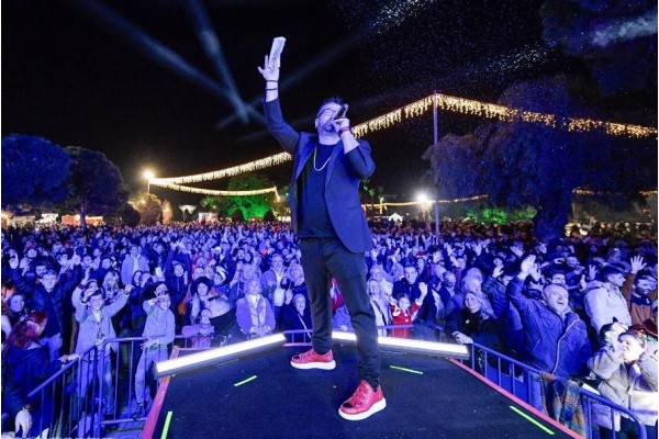 İzmir 2025’i coşkuyla karşıladı