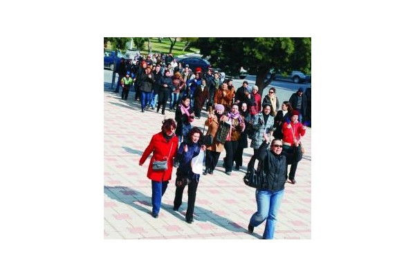 Atatürk İÖO velileri isyan etti