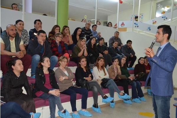 ŞİRİNLERİM ANAOKULU’NDA AİLE EĞİTİM SEMİNERİ VERİLDİ