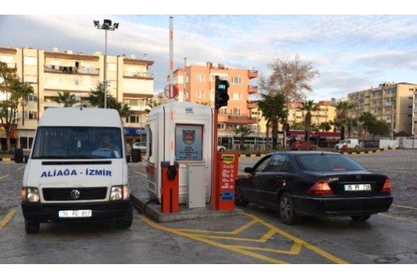 OTOPARKTA İLK BİR SAAT ÜCRETSİZ