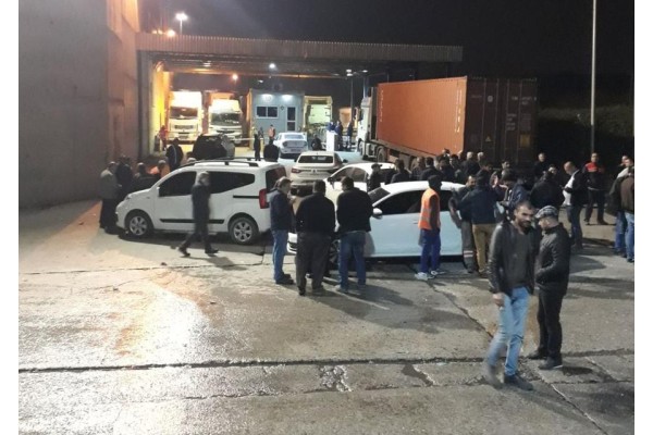 NEMPORT’TA ŞOFÖR İSYANI