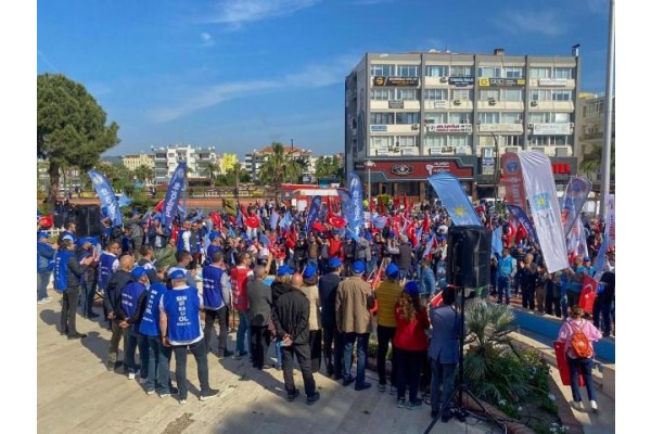 1 Mayıs coşkuyla kutlandı