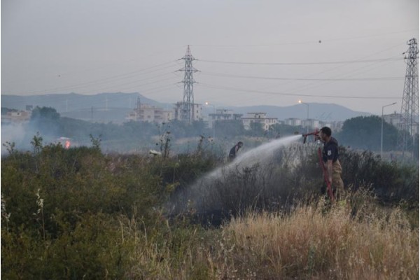 YENİ MAHALLE’DE YANGIN