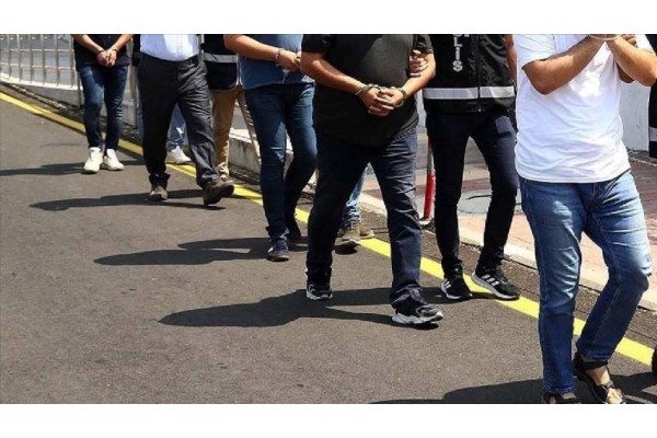 FETÖ OPERASYONUNDA 17 KİŞİ YAKALANDI