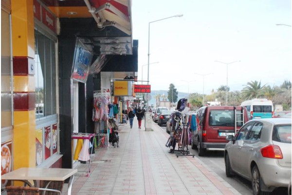 ALİAĞA'DA SOKAĞA YENİ DÜZENLEME