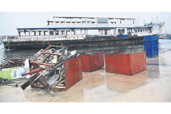 KAÇAK GEMİ SÖKÜMÜNE SUÇÜSTÜ