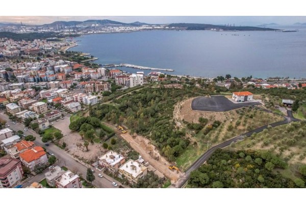 İSTANBUL’DA KONUT, İZMİR’DE ARSA ARANDI