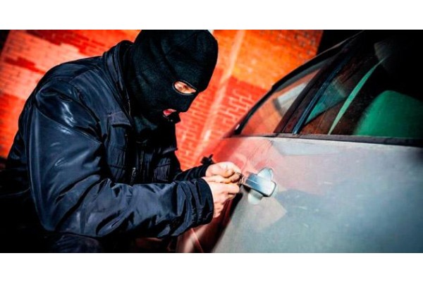 ARAÇ HIRSIZLARINA SUÇÜSTÜ