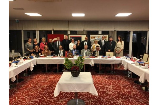 ALİAĞA LİONS KULÜBÜ’NDEN ONURLANDIRMA GECESİ