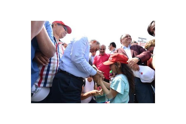 İzmir’de 1 Mayıs coşkusu