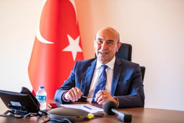 SOYER, ÖĞRENCİLERLE ÇEVRİMİÇİ BULUŞTU