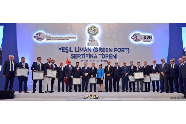 PETKİM LİMANI’NA “YEŞİL LİMAN SERTİFİKASI”