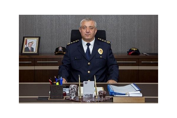 İzmir'in yeni emniyet müdürü Celal Sel
