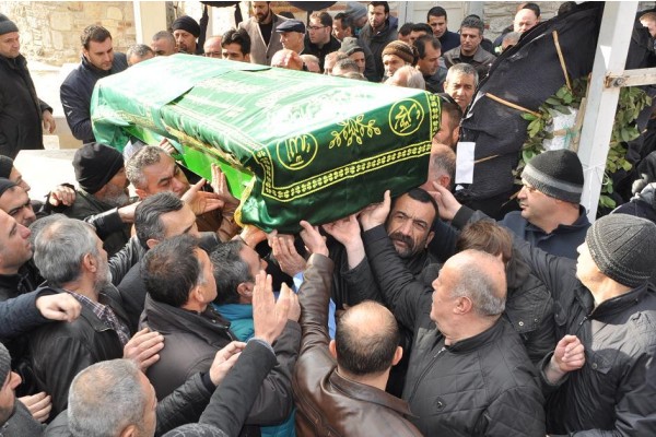 YAŞAMINI YİTİREN İŞÇİ SON YOLCUĞUNA UĞURLANDI