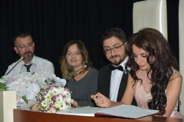 BİR YILDA 602 ÇİFT DÜNYA EVİNE GİRDİ