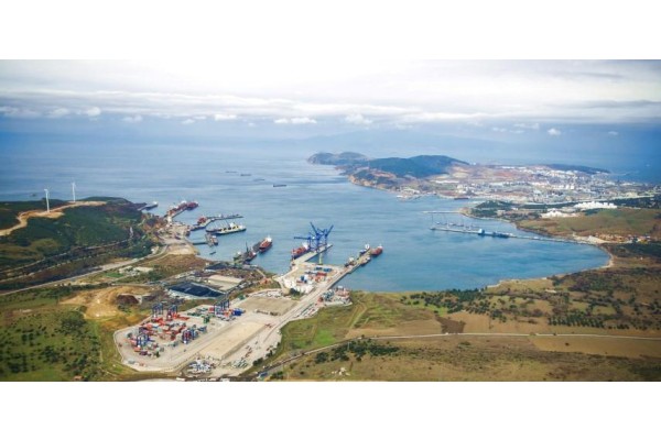 ALİAĞA, TÜRKİYE’NİN EN YOĞUN İKİNCİ LİMANI