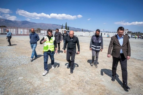 Konteyner eşyaları için İzmirlilere çağrı