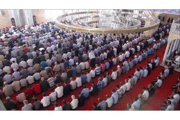 BAYRAM NAMAZI SAAT KAÇTA?