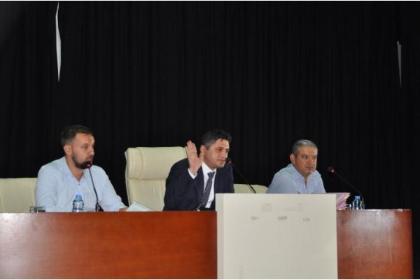 BELEDİYEYE 180 MİLYON TL BORÇLANMA YETKİSİ