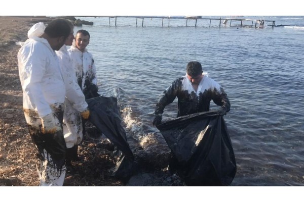 DENİZE SIZAN AKARYAKITIN FUEL-OİL OLDUĞU BELİRLENDİ