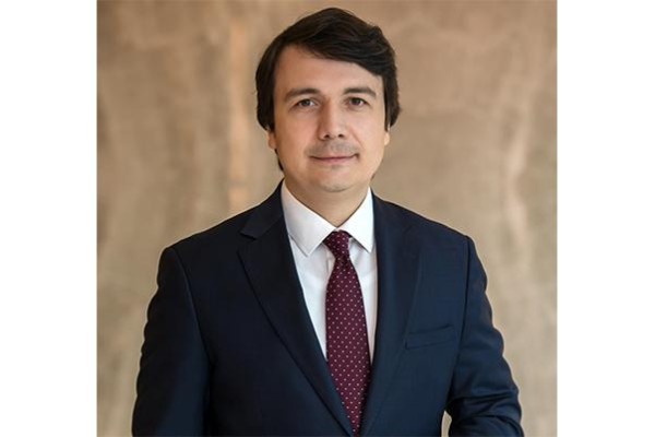 AYDEM VE GEDİZ PERAKENDE DE MARANGOZ DÖNEMİ