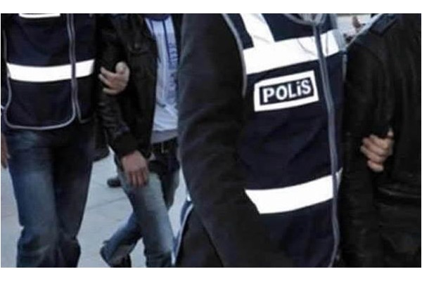 FETÖ’DEN İKİ ASKERE UZAKLAŞTIRMA