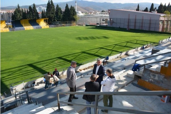 ŞAHİN’E BÜYÜK ONUR