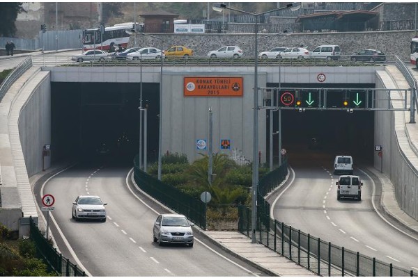 "35 İZMİR 35 PROJE" HIZLA DEVAM EDİYOR