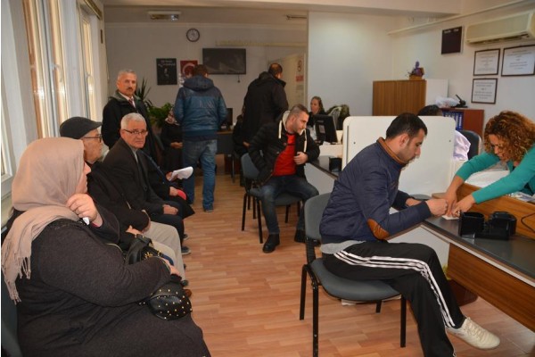 YENİ KİMLİK MÜRACAATLARI BAŞLADI