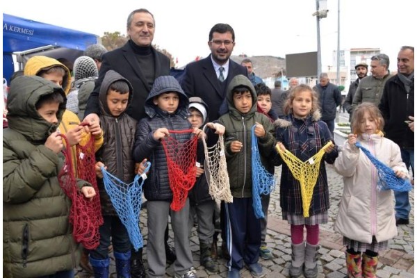 BERGAMA’DA DOĞAYI KORUYAN KAMPANYA