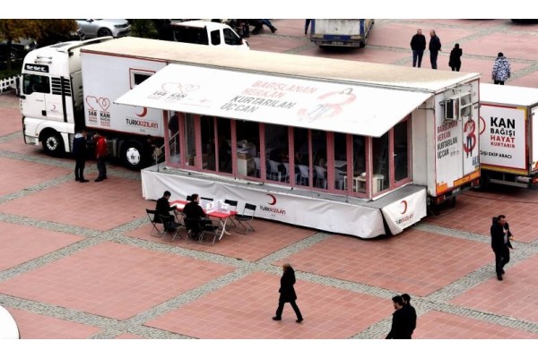 KIZILAY GÖNÜLLÜ BAĞIŞÇILARINI BEKLİYOR