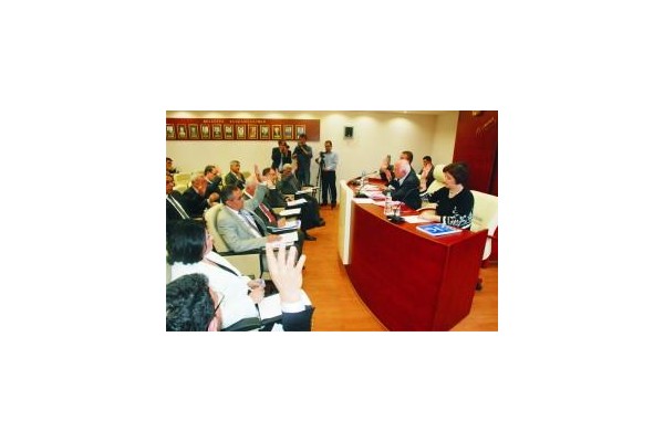 2011 yılı faaliyet raporu kabul edildi