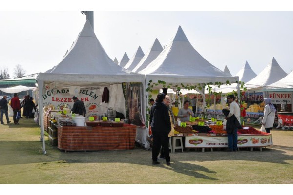 YÖRESEL ÜRÜNLER FESTİVALİ İLGİ GÖRMÜYOR