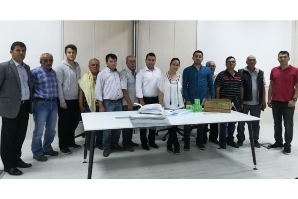 KRALİÇE ARILAR DAĞITILDI