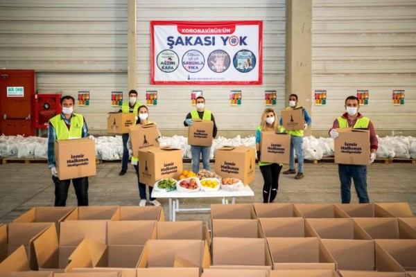 BÜYÜKŞEHİRİN ALİAĞA’YA YARDIMLARI SÜRÜYOR