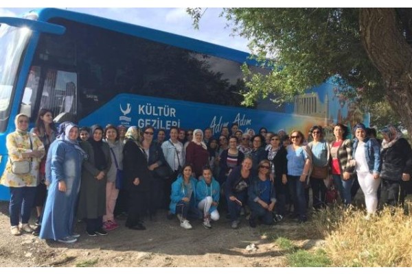 ALİAĞALI KADINLAR KÜLTÜR GEZİLERİNDE