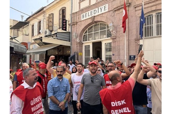 Çıkarılan işçilere sendikalardan destek