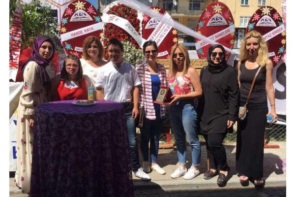 DOWN CAFE’YE “ARTI BİR” DESTEK DE ES GROUP’TAN