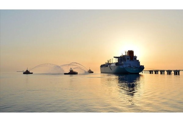 YENİ YÜZER DOĞALGAZ TERMİNALİ BUGÜN ALİAĞA’DA