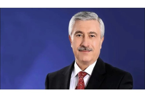 FETÖ'den aranan eski rektör yakalandı