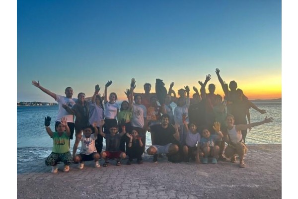 Yeni Şakran’daki yaz kampına destek verdiler