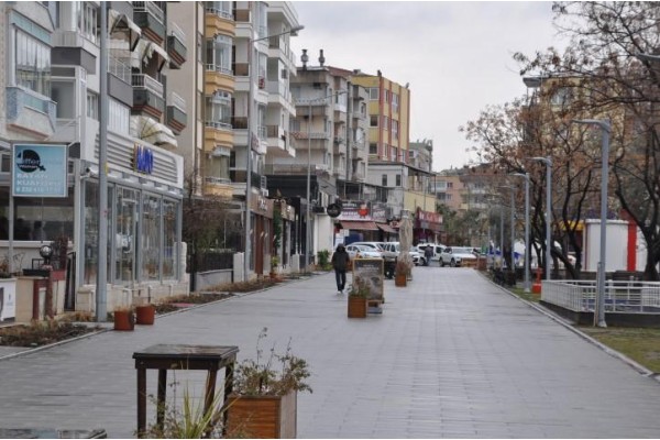 BAZI İŞ YERLERİ SAAT 22.00’DE KAPANACAK