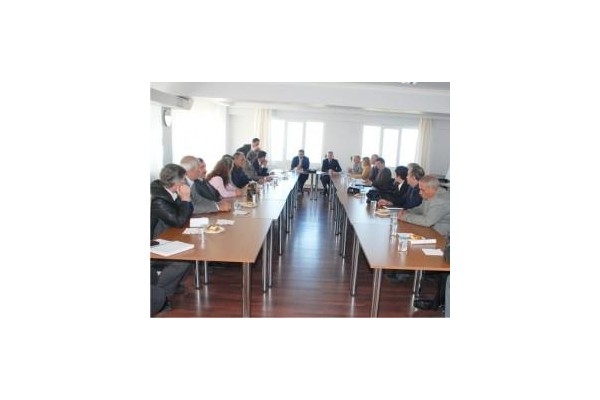 Muhtarlar sorunlarını anlattı