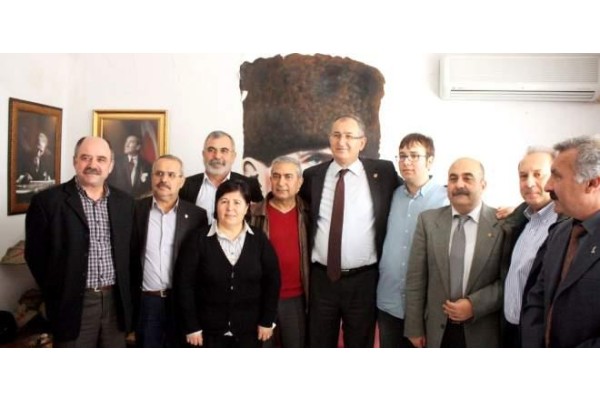 ATİLLA SERTEL NABIZ YOKLUYOR