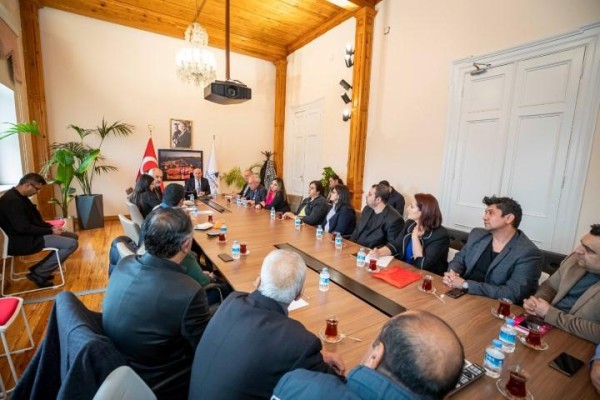 Soyer, “Bütün Romanları kucaklayacağız”