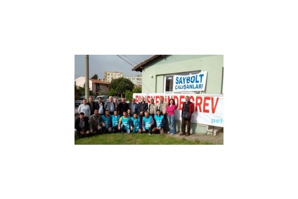 SAYBOLT İŞÇİLERİ GREVDE