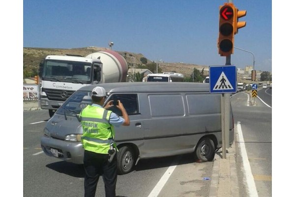 ÇALTILIDERE’DE TRAFİK KAZASI: 1 YARALI