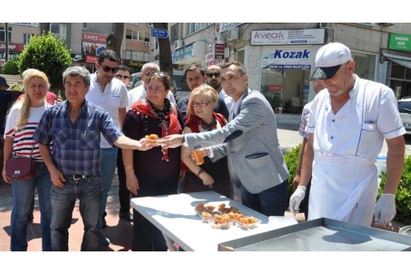 CHP ŞEHİTLERİ ANDI