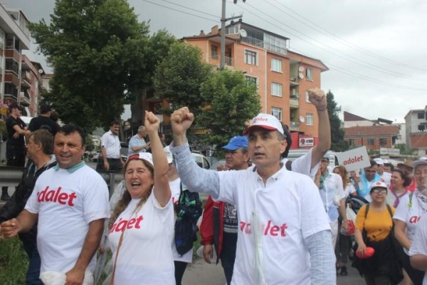 “Ne güzel komşumuzdun sen ADALET abla”